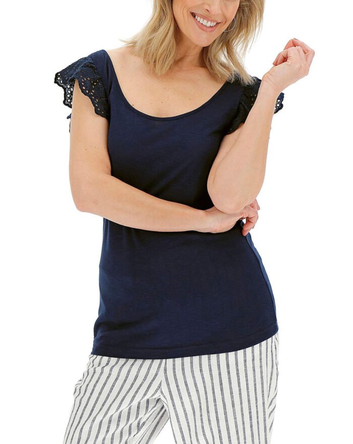 NAVY Broderie Cap Sleeve Top Size 16 - 24 - Image 1
