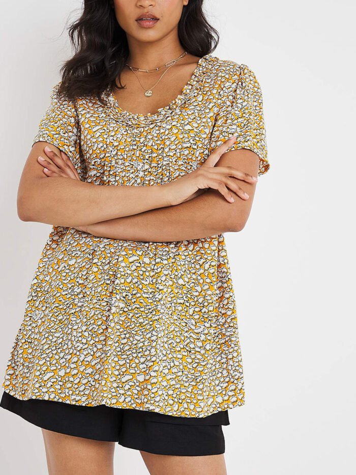 OCHRE Ruffle Trim Printed Blouse Size 12 - 22 - Image 1